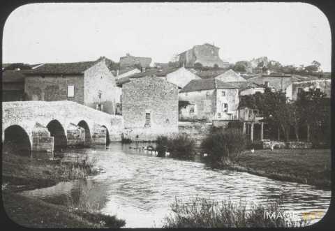 Pont sur la Mortagne (Moyen)